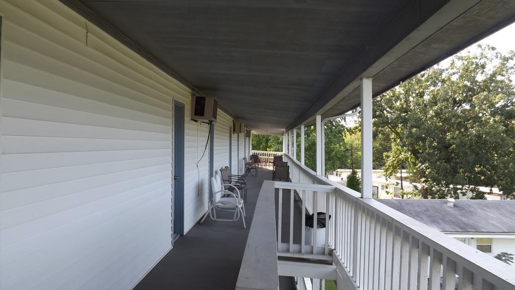 Twin Lakes Inn Bull Shoals Szoba fotó